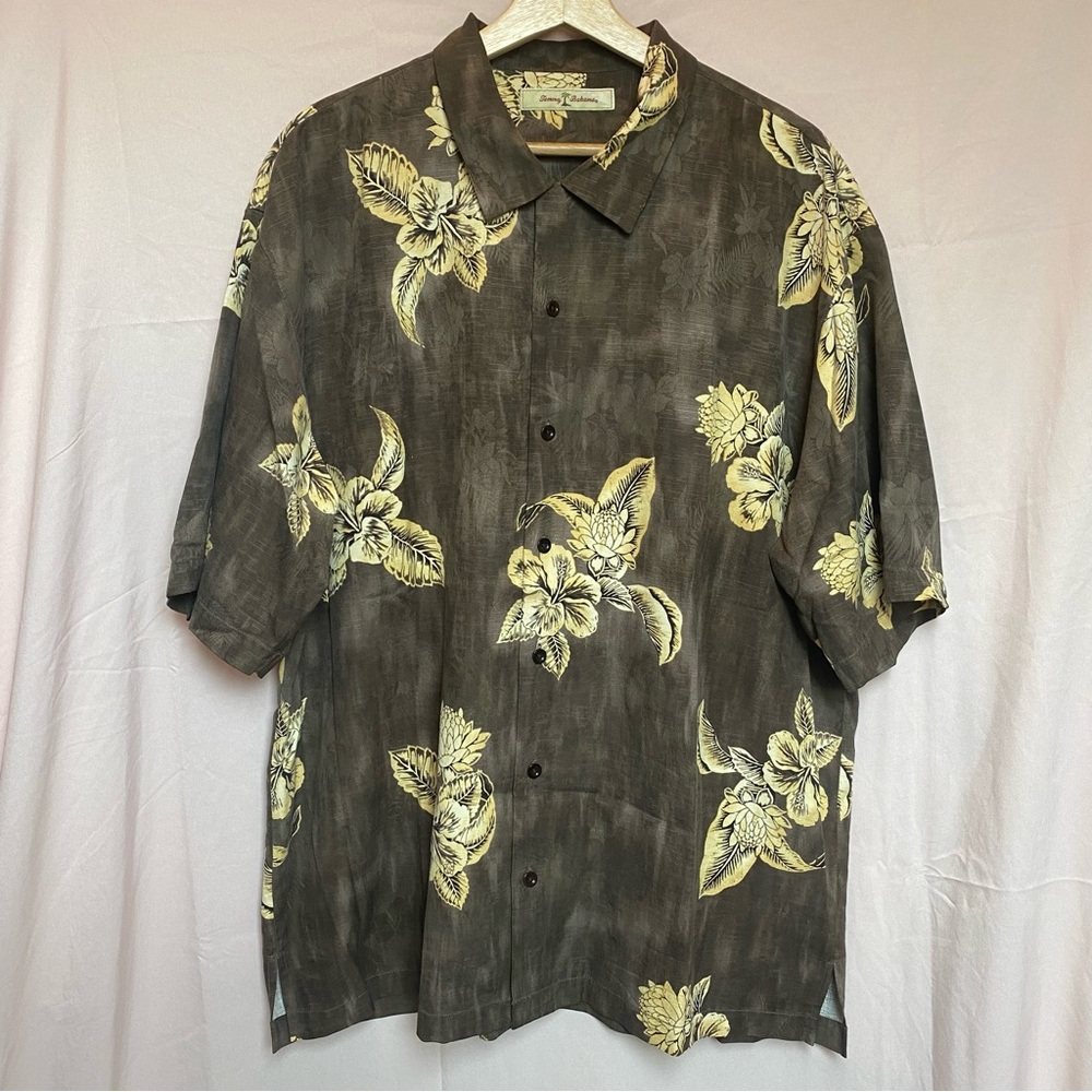 Tommy Bahama Men's 100% Silk Tropical Print Short Sleeve Button Up Camp Shirt XL